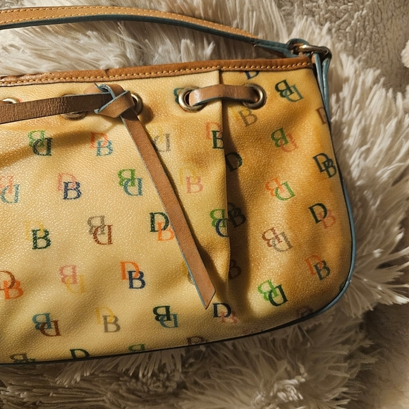 🩷2pc Dooney & Bourke Y2K Cream Monogram DB Insignia Shoulder Bag & Zip Wallet - Picture 7 of 11